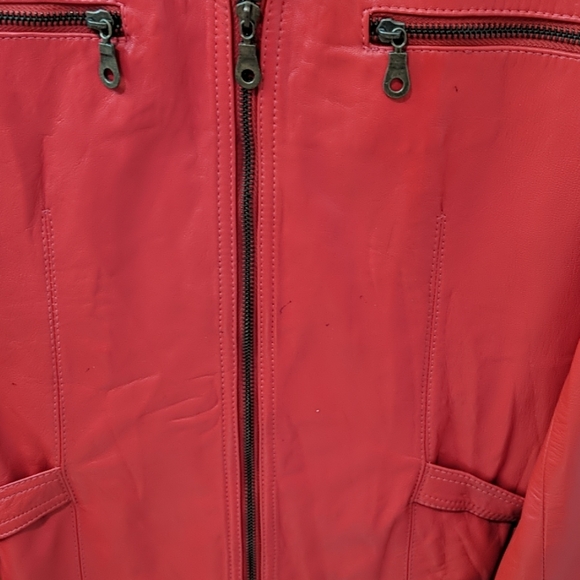 Red leather jacket - Picture 4 of 4